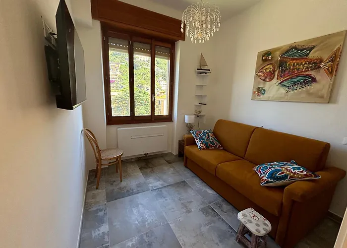 아파트 Castelli Di Sabbia 레반토