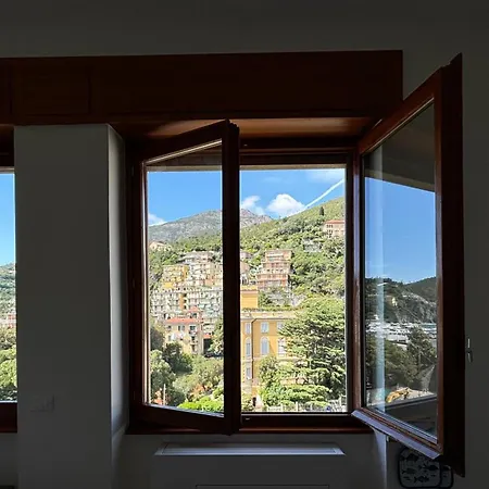 Castelli Di Sabbia Levanto